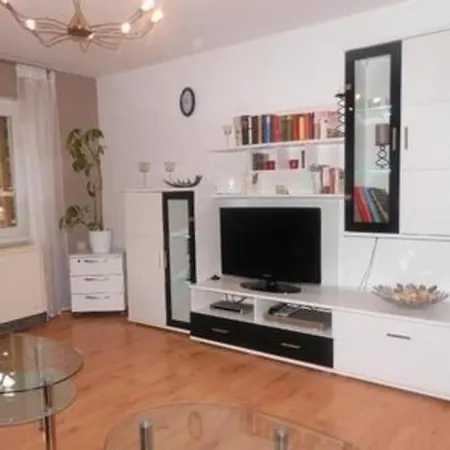 Grosse In Mensfelden Mit Grossem Balkon Apartament *